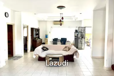 3 Beds 2 Baths 160 SQ.M. Ban Khun Suk1