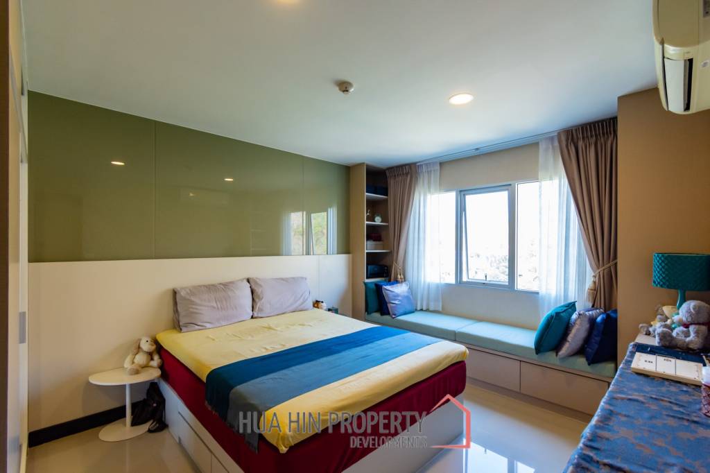 THE 88 CONDO : 1 Bed great for living or for investment