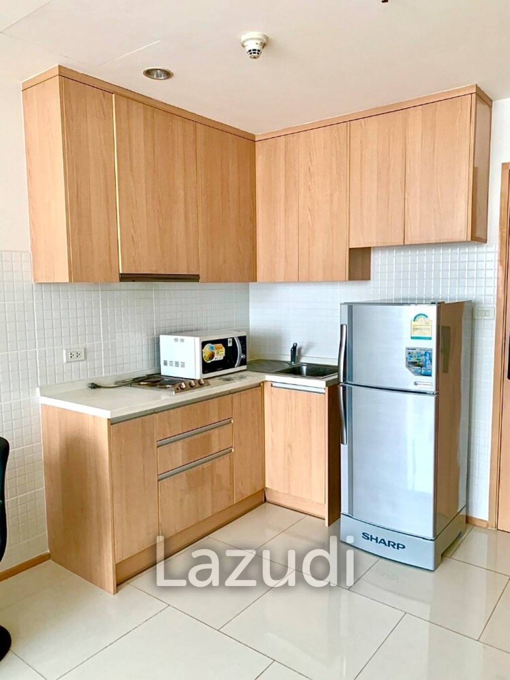 1 Bed 1 Bath 41 SQ.M Villa Rachatewi