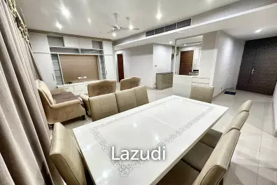 3 Bed 3 Bath 143 SQ.M Watermark Chaophraya