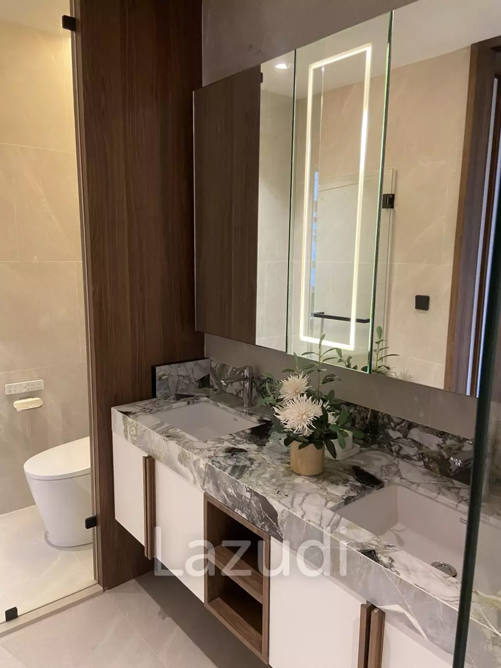 2 Bedroom 2 Bathroom 117.37 SQ.M. ROMM Convent