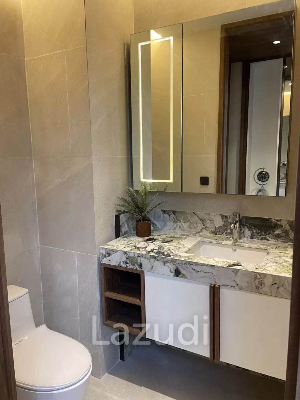 2 Bedroom 2 Bathroom 117.37 SQ.M. ROMM Convent