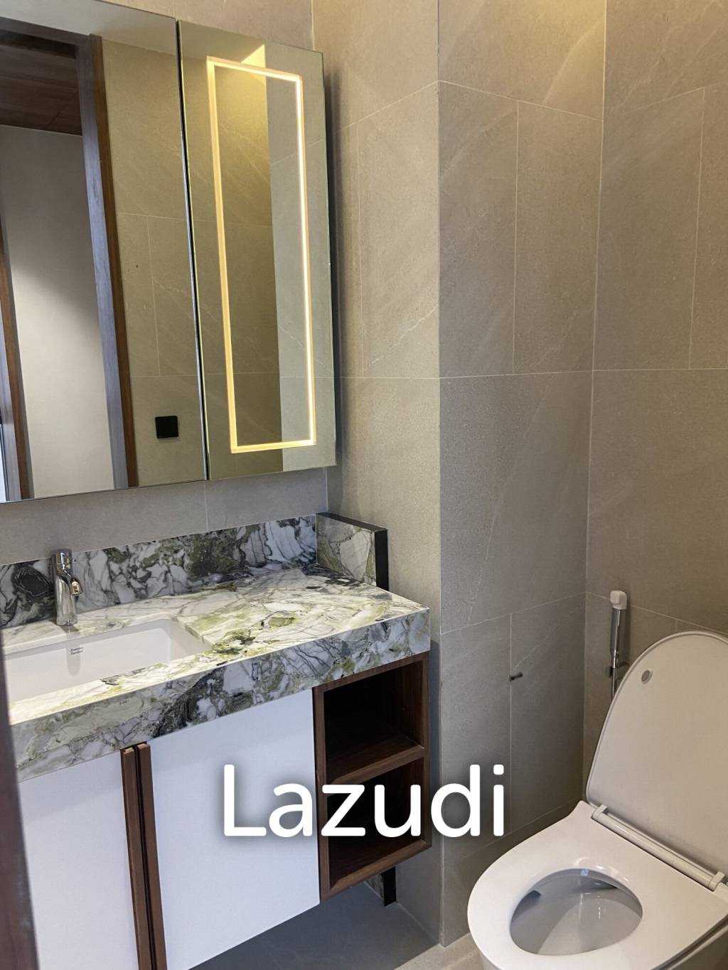 2 Bedroom 2 Bathroom 117.37 SQ.M. ROMM Convent