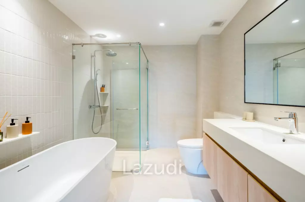 2 Bed 2 Bath 143.3 SQ.M SaSa