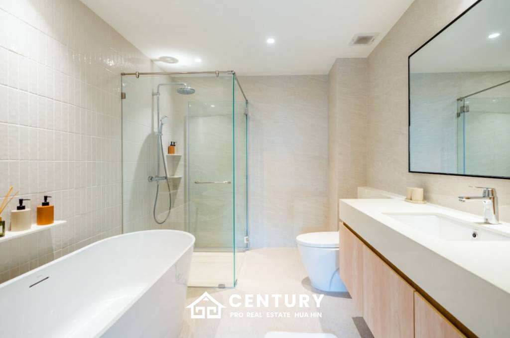 2 Bed 2 Bath 143.3 SQ.M SaSa