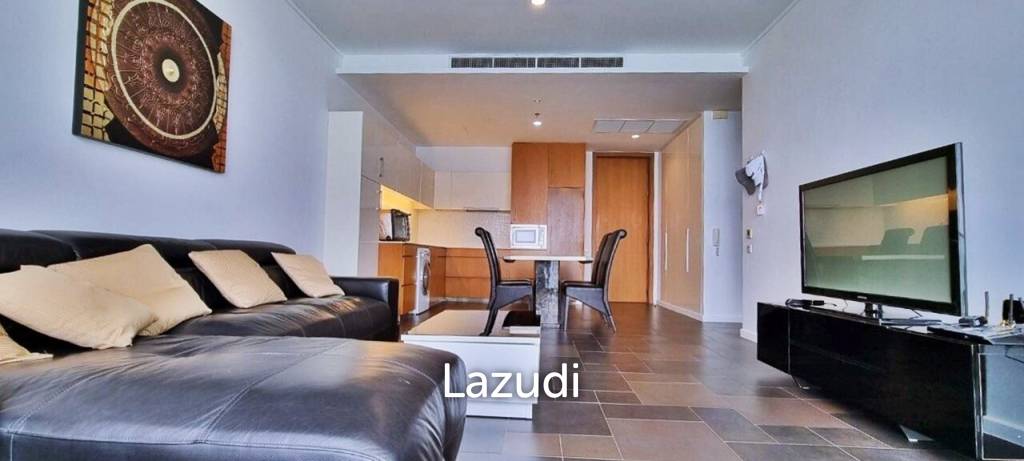 2 Beds 2 Baths 102 SQ.M. Northpoint Condo