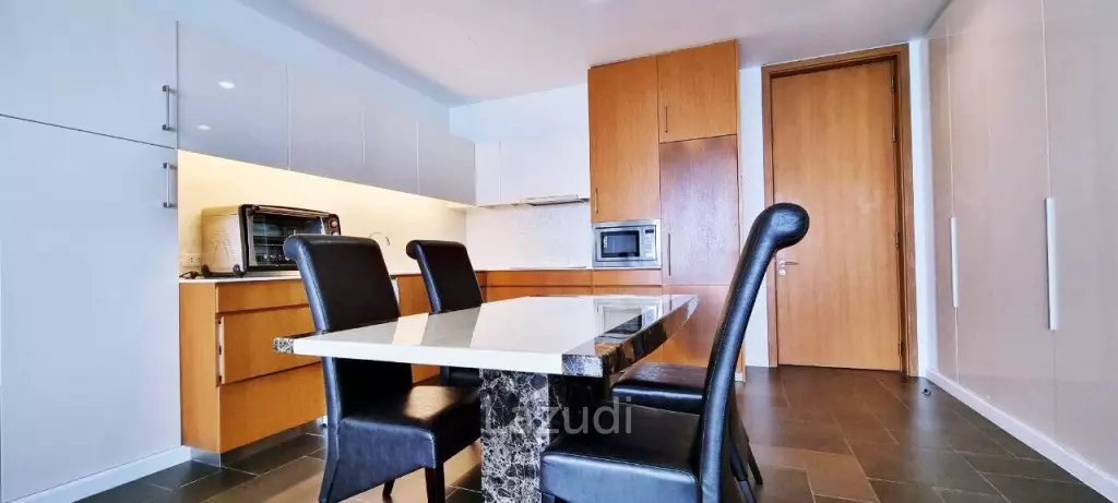 2 Beds 2 Baths 102 SQ.M. Northpoint Condo