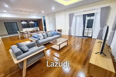 4 Bed 4 Bath 650 SQ.M House in Soi Sukhumvit 44
