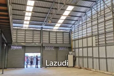 Prime Main Road Huai Khwang Double Storey 460sqm Warehouse - Ideal Business Hub Opportunity