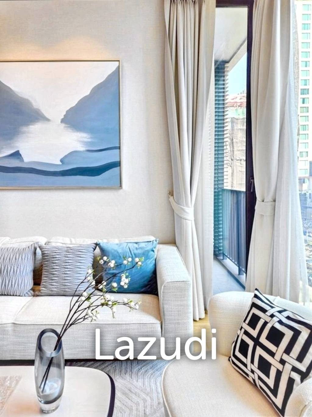 2 Bedroom 2 Bathroom 80 SQ.M 28 Chidlom