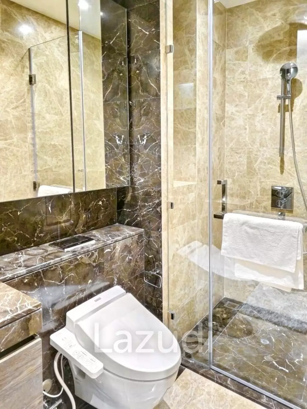 2 Bedroom 2 Bathroom 80 SQ.M 28 Chidlom
