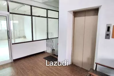 Prime Sukhumvit Building for Sale, Ideal for Commercial Ventures