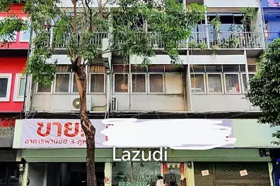 Prime Sukhumvit Building for Sale, Ideal for Commercial Ventures