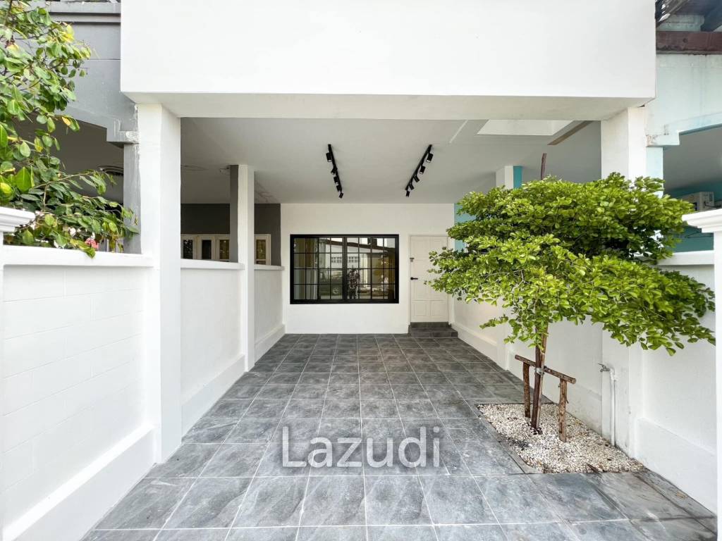 Minimal Modern Style Townhouse For Sale In Muang Phuket