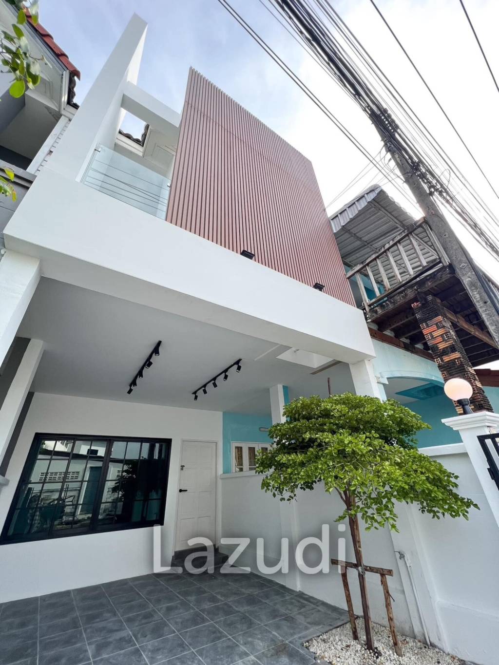 Minimal Modern Style Townhouse For Sale In Muang Phuket