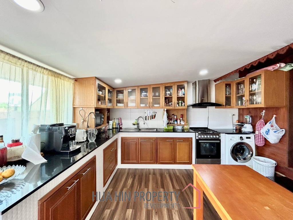 Stand Alone 3 Bedrooms Pool Villa In Soi 102