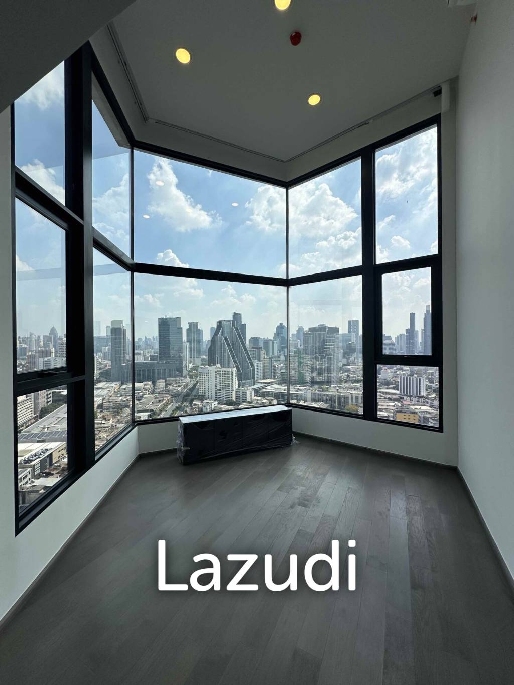 2 Bed 1 Bath 46 SQ.M Park Origin Chula Samyan