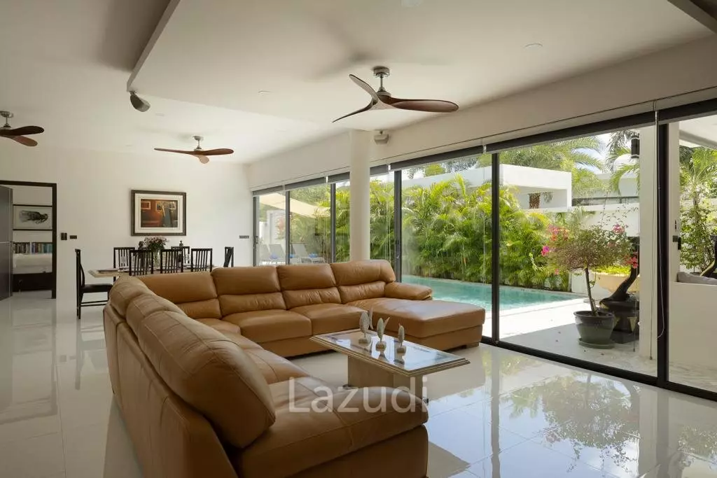 4 Bedrooms Villa For Rent 5 Mins Form Nai Harn Beach