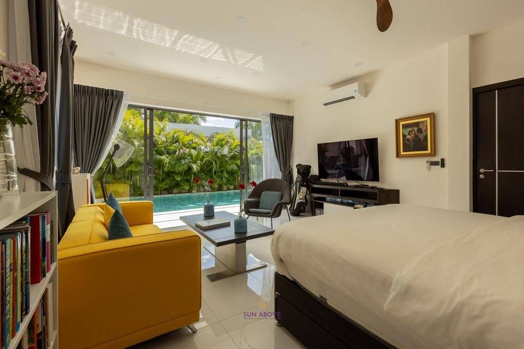 4 Bedrooms Villa For Rent 5 Mins Form Nai Harn Beach