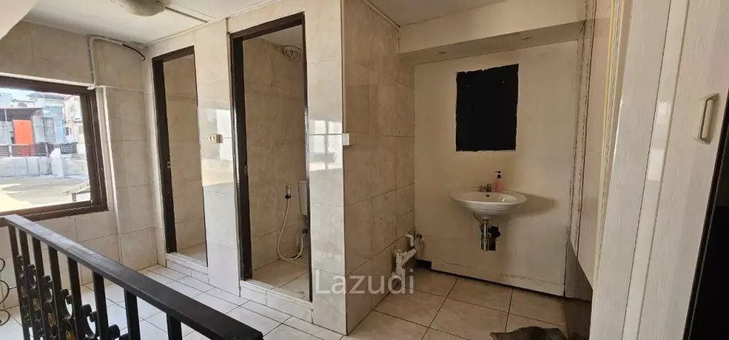 Prime Commercial Spaces for Rent Pattaya Klang