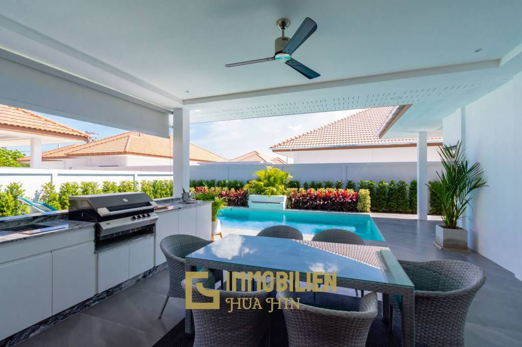 3 Bed 2.5 Bath 192 SQ.M Mali Vista Villa Signature Design