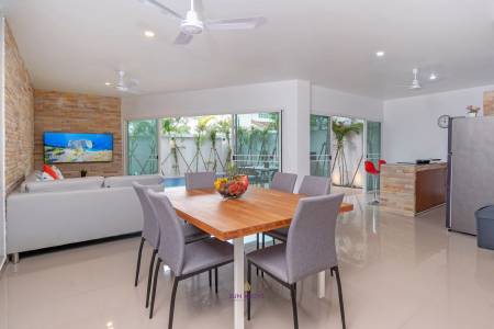 3-Bedroom Pool Villa near Rawai Beach Phuket