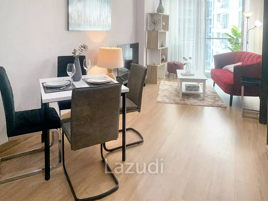 2 Bed 1 Bath 60 SQ.M Sky Walk Condominium