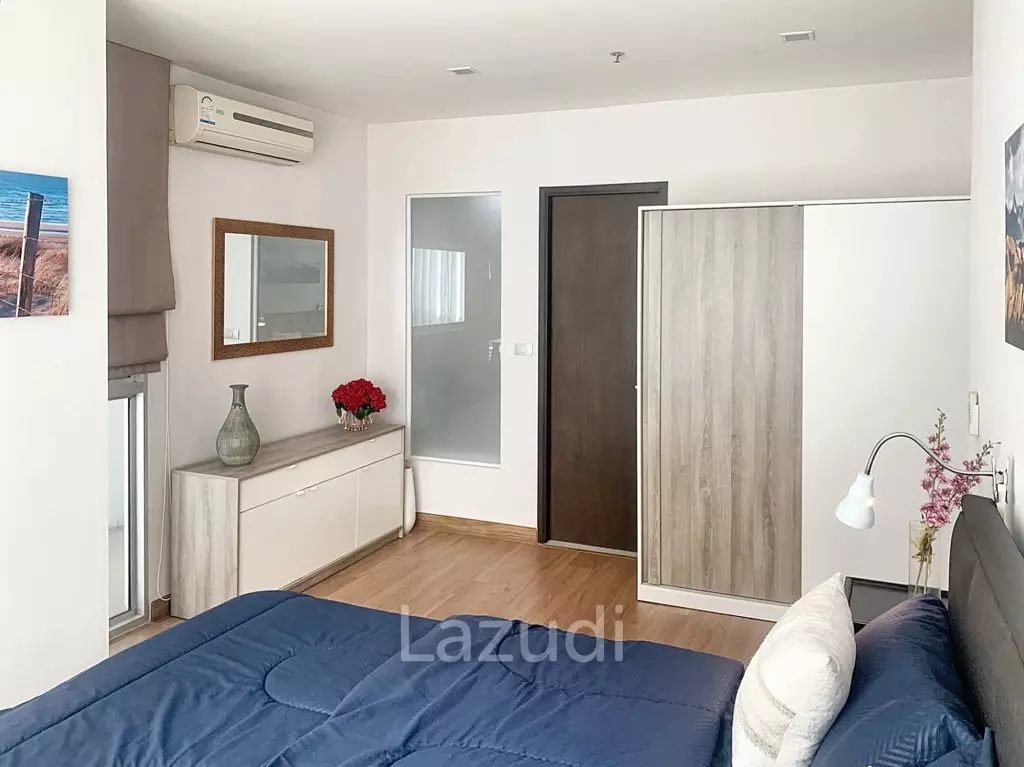 2 Bed 1 Bath 60 SQ.M Sky Walk Condominium