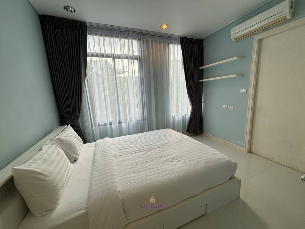 3 bed 2 bath 100 SQ.M. Condo for rent