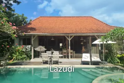 Beautiful 5 Bedrooms Villa in Quiet Central Kerobokan