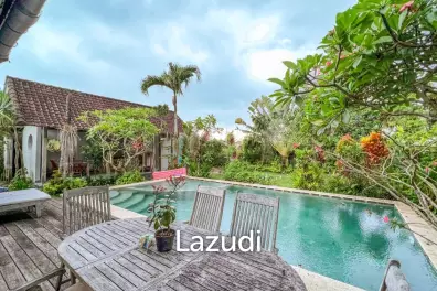 Beautiful 5 Bedrooms Villa in Quiet Central Kerobokan
