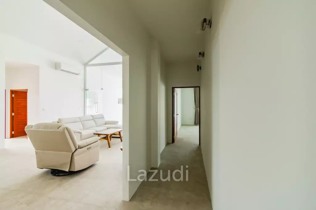 4 Bed 3 Bath 250 SQ.M Weaver Villas