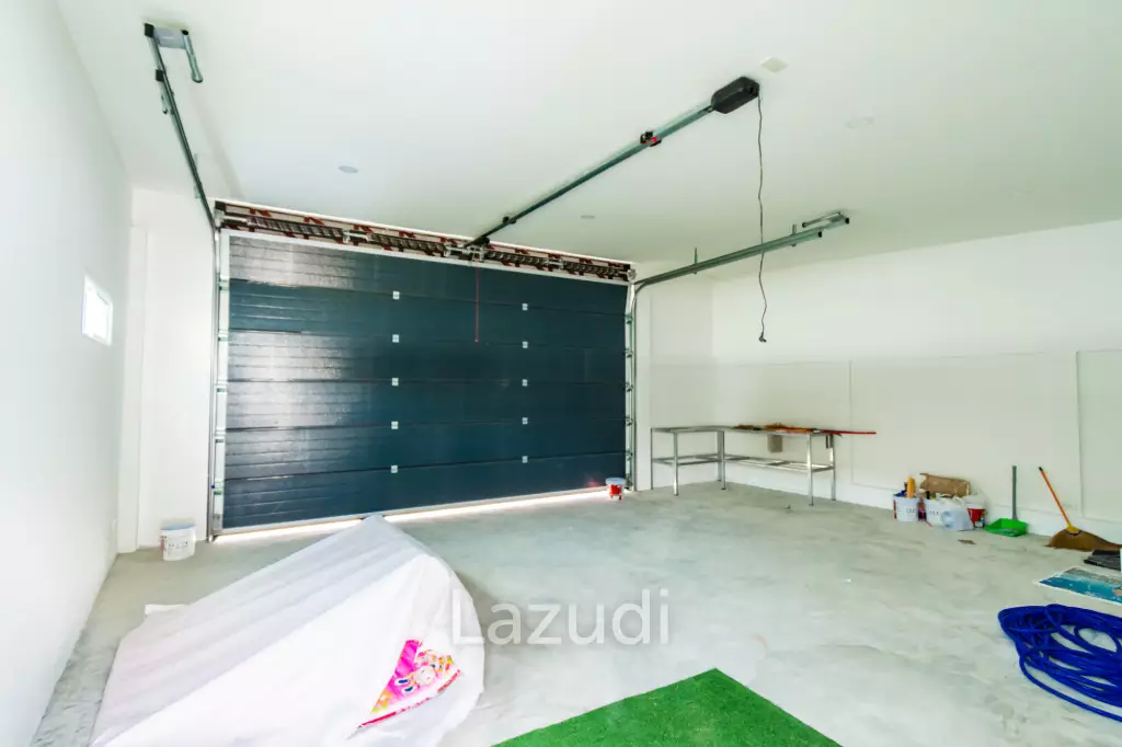 4 Bed 3 Bath 250 SQ.M Weaver Villas