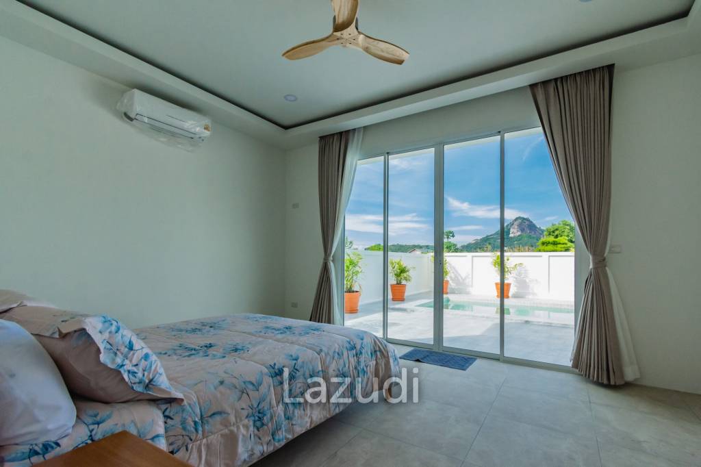 4 Bed 3 Bath 250 SQ.M Weaver Villas