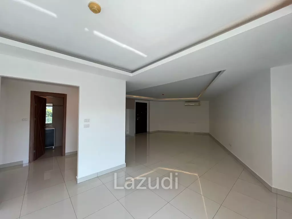 Studio 1 Bath 66.67 SQ.M. Laguna Beach Resort 3