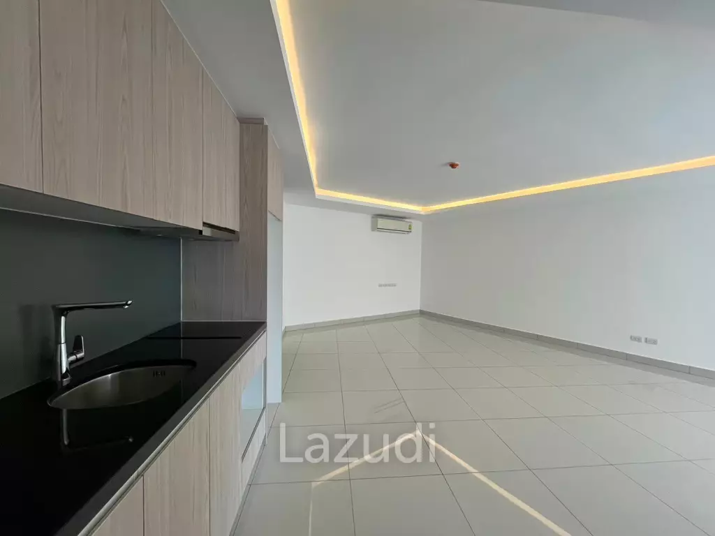 Studio 1 Bath 66.67 SQ.M. Laguna Beach Resort 3