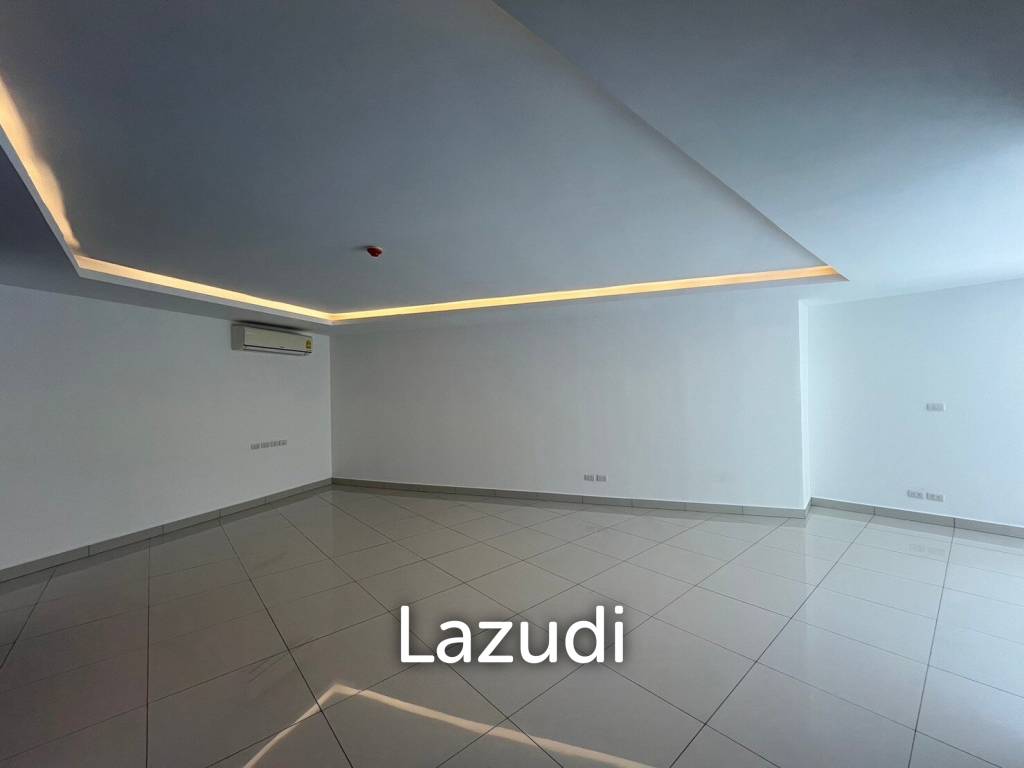 Studio 1 Bath 66.67 SQ.M. Laguna Beach Resort 3