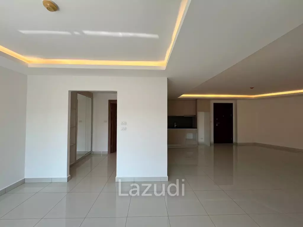 Studio 1 Bath 66.67 SQ.M. Laguna Beach Resort 3