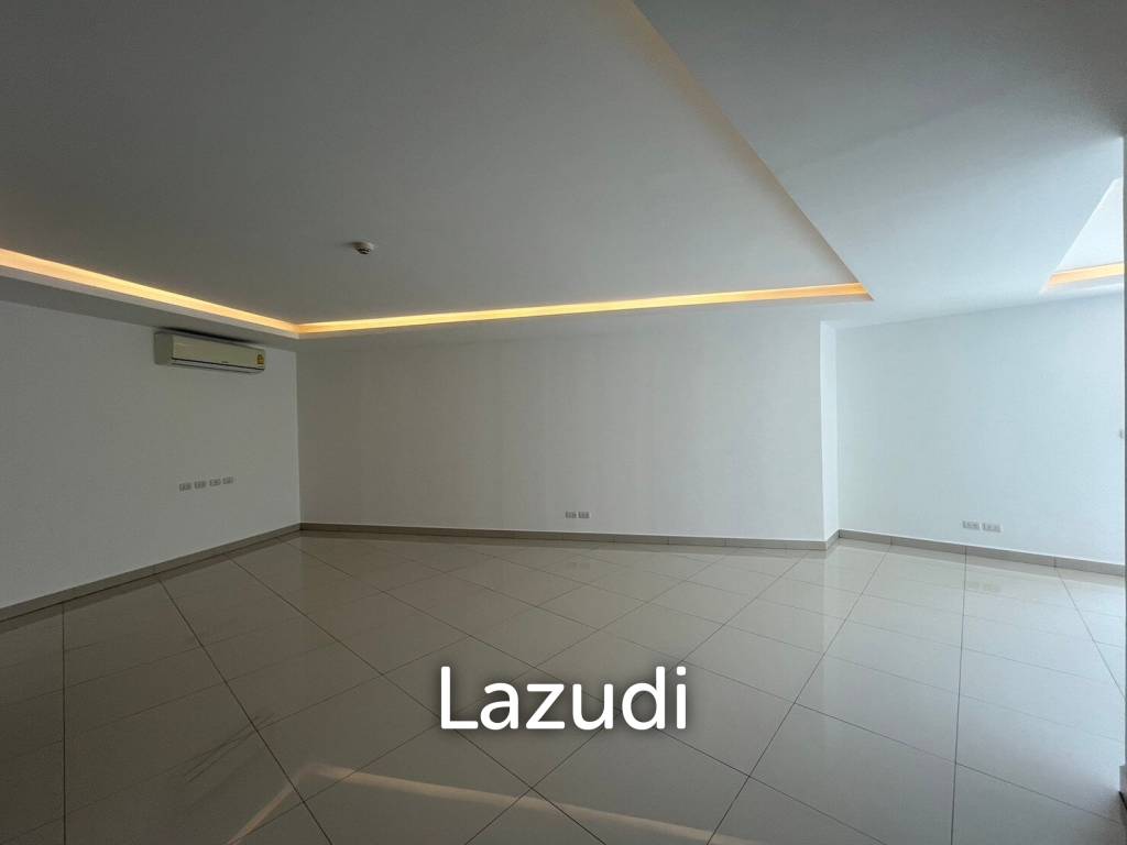 Studio 1 Bath 66.67 SQ.M. Laguna Beach Resort 3