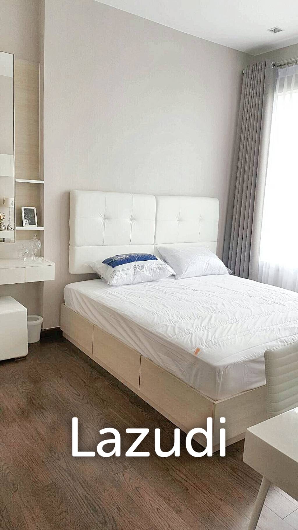 1 Bedroom 1 Bathroom 45 SQ.M. Q Asoke
