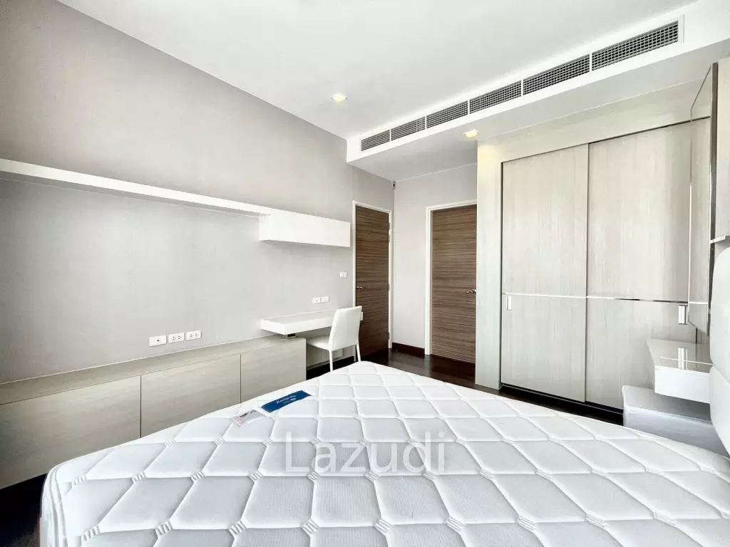 1 Bedroom 1 Bathroom 45 SQ.M. Q Asoke