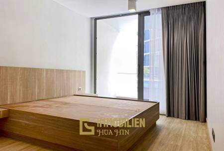 The Pine : 1-Schlafzimmer-Eigentumswohnung mit Poolblick