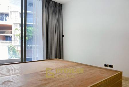 The Pine : 1-Schlafzimmer-Eigentumswohnung mit Poolblick
