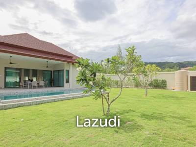 Panorama Black Mountain: 3 Bedrooms Pool Villa