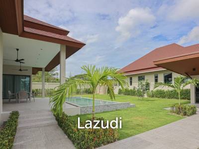 Panorama Black Mountain: 3 Bedrooms Pool Villa