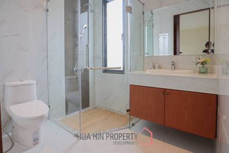 Panorama Black Mountain: 3 Bedrooms Pool Villa