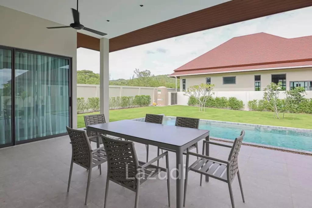 Panorama Black Mountain: 3 Bedrooms Pool Villa
