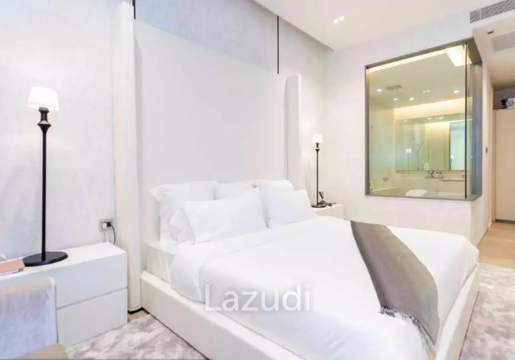 2 Bed 2 Bath 107.75 SQ.M. The Strand Thonglor