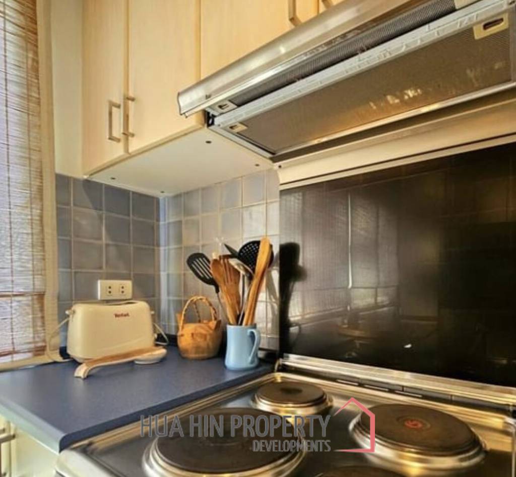PALM HILL CONDO  : 2 bed stunning view