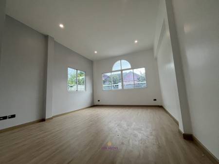 The Newly Renovated House for SALE in Thalang